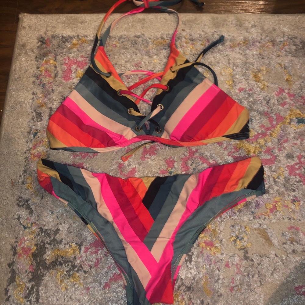 billa bong bikini NWOT